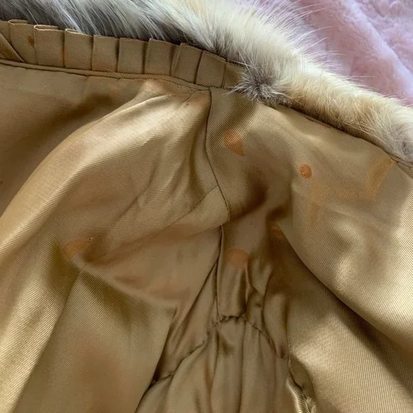 Women’s Authentic Vintage Fox Fur Coat - Picture 10 of 11
